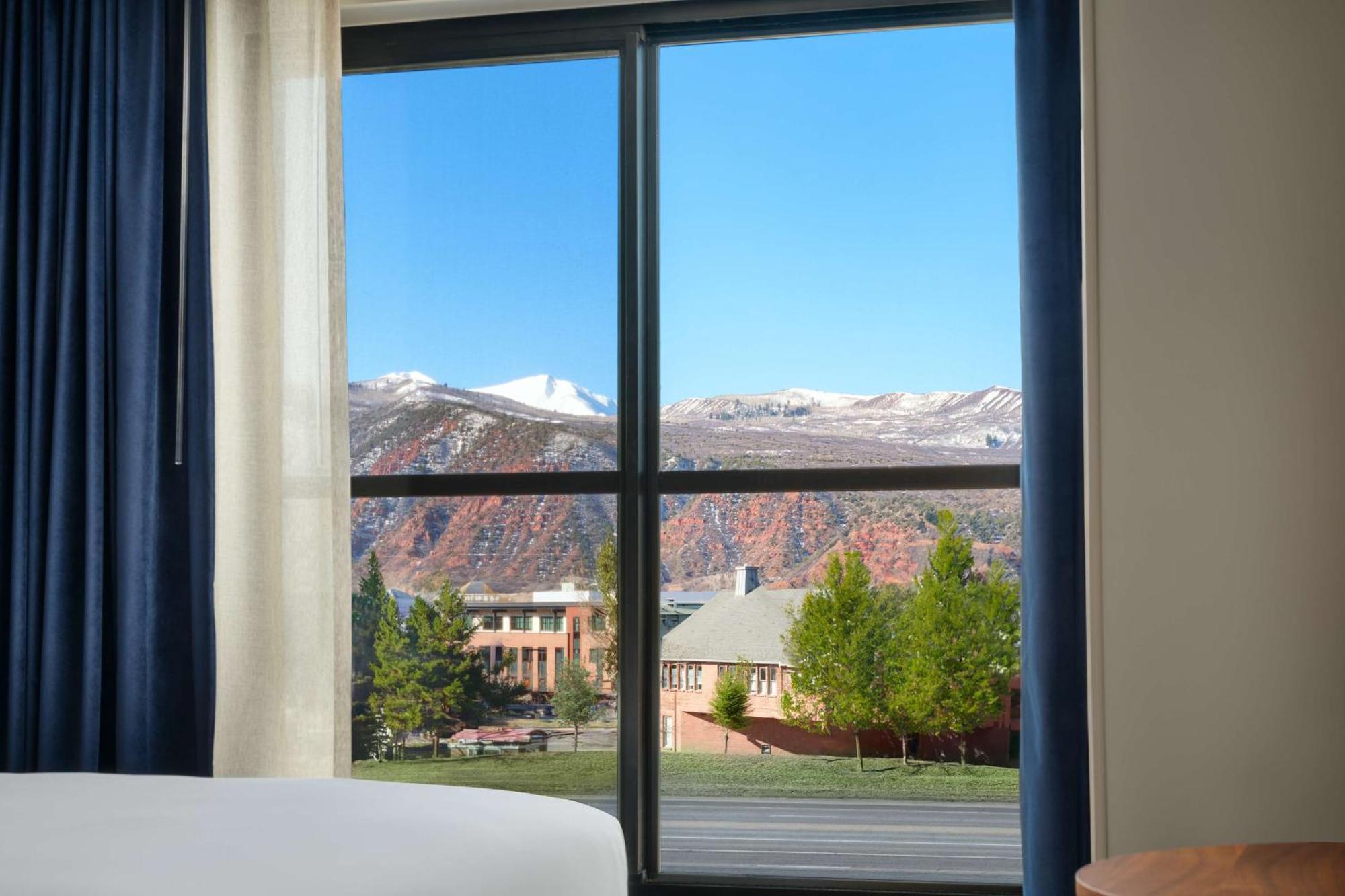 The Hoffmann Hotel Basalt Aspen Tapestry Collection Hilton エクステリア 写真