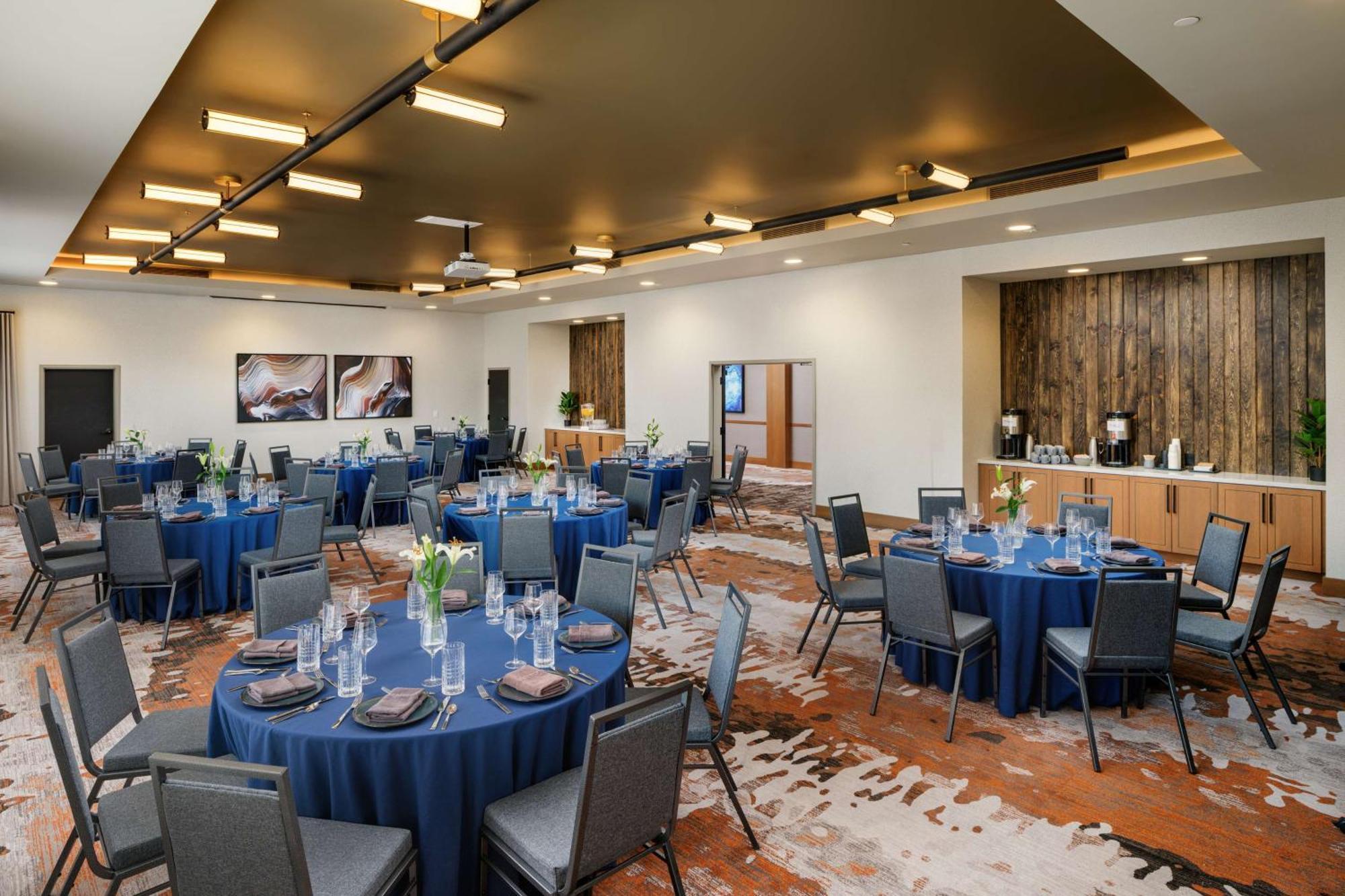 The Hoffmann Hotel Basalt Aspen Tapestry Collection Hilton エクステリア 写真