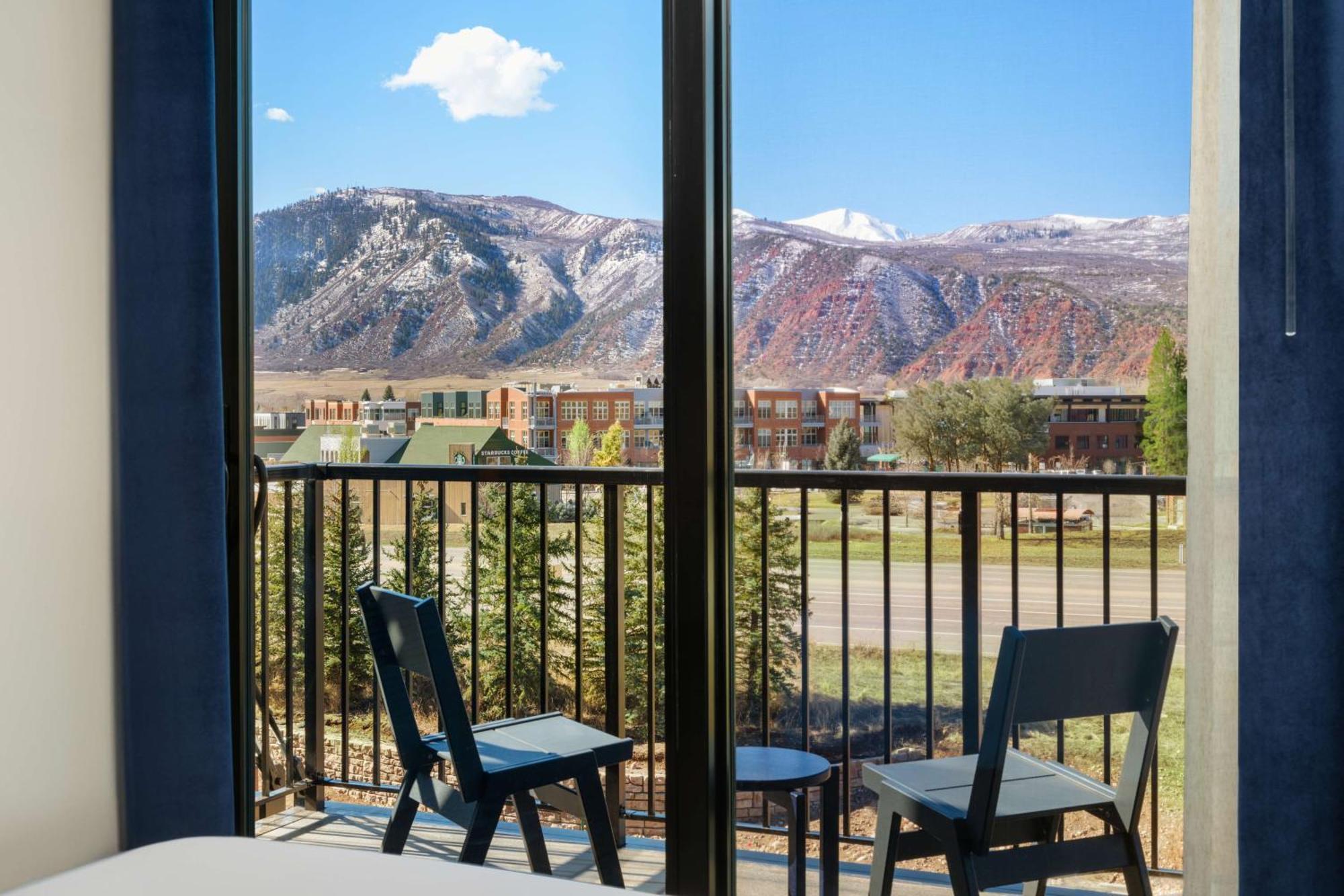 The Hoffmann Hotel Basalt Aspen Tapestry Collection Hilton エクステリア 写真
